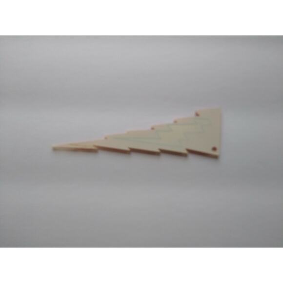 Elvis Presley Pinball KEYCHAIN Lightning Bolt Original Plastic Game Promo 2004 - Picture 2 of 4